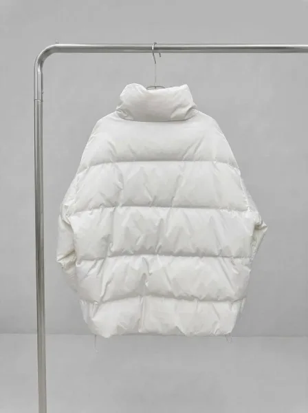 Крутые пуховики CHANEL — фото 8
