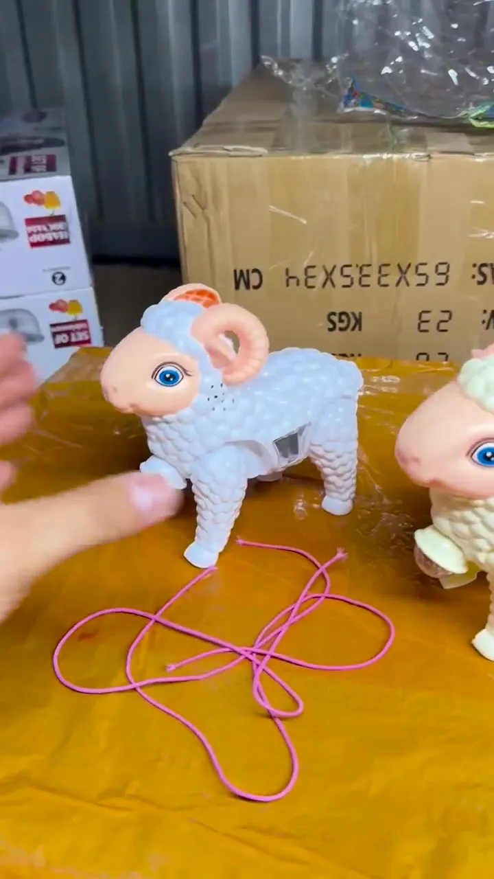 Игрушка Музыкальный — видео