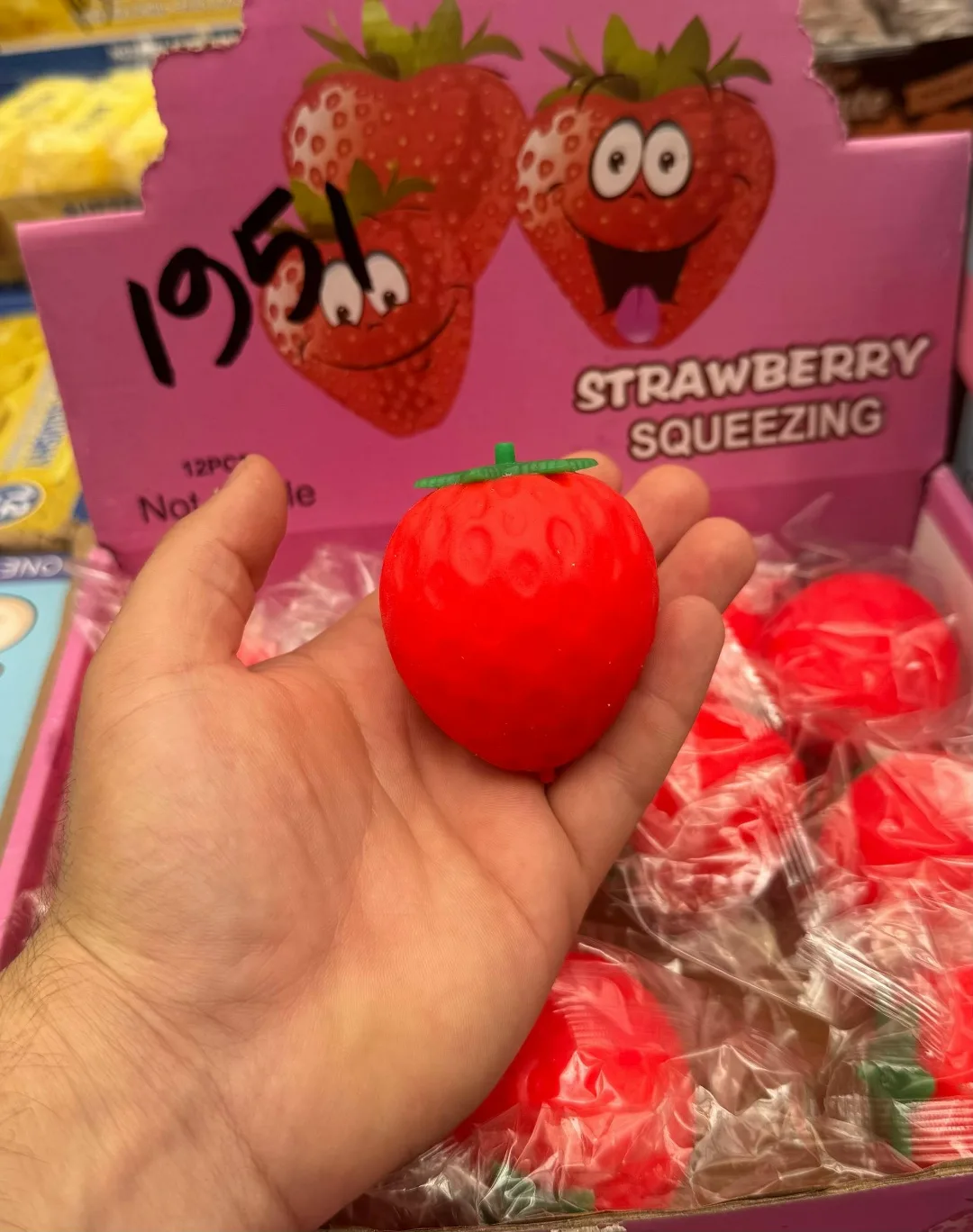 Игрушка Сквиш Клубника — фото 2