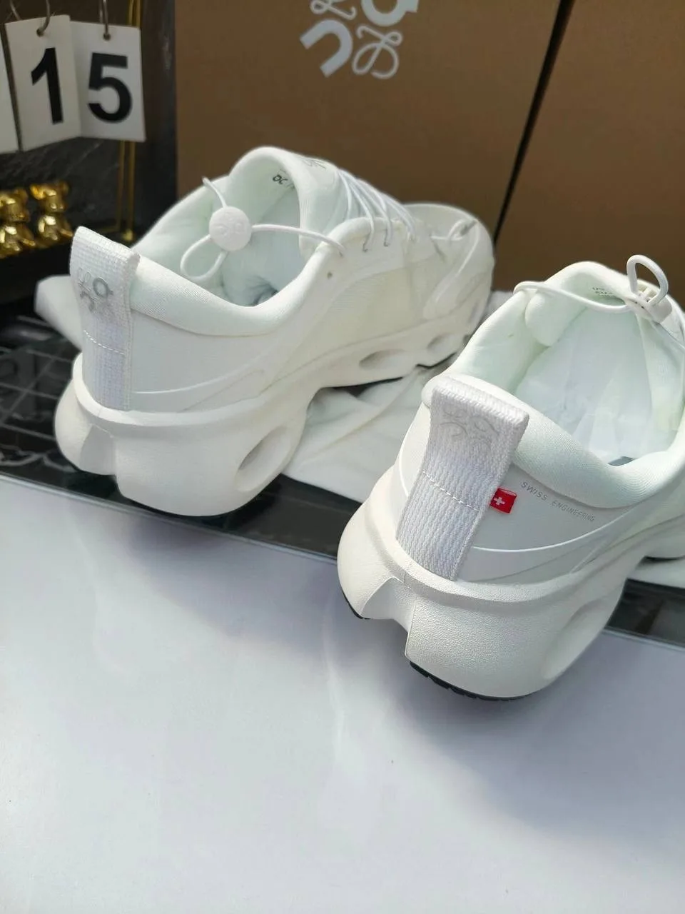 Кроссовки Loewe ON Cloudsole для тех, кто ценит — фото 4
