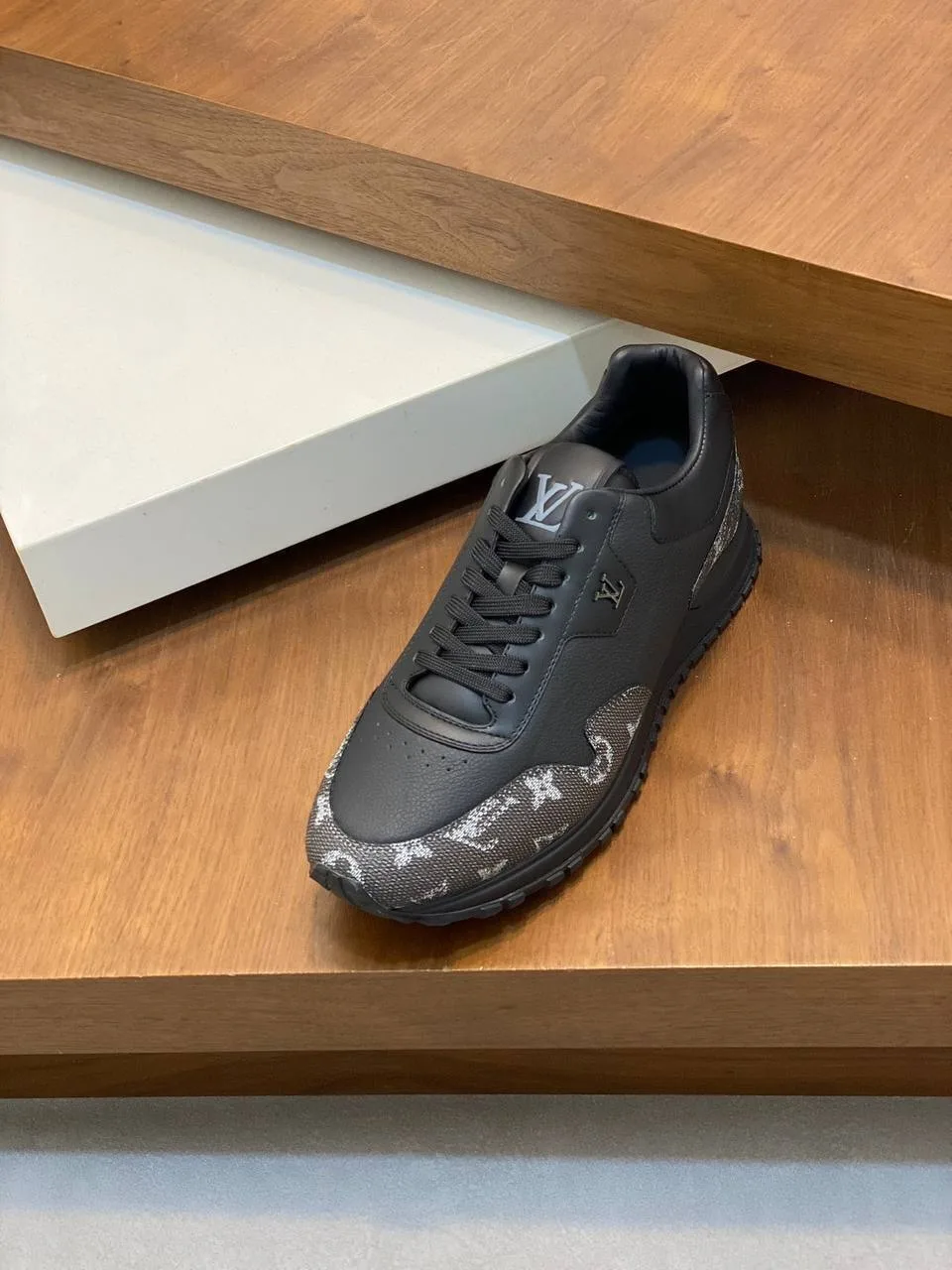 Мужские кроссовки Louis Vuitton Run Away — фото 3