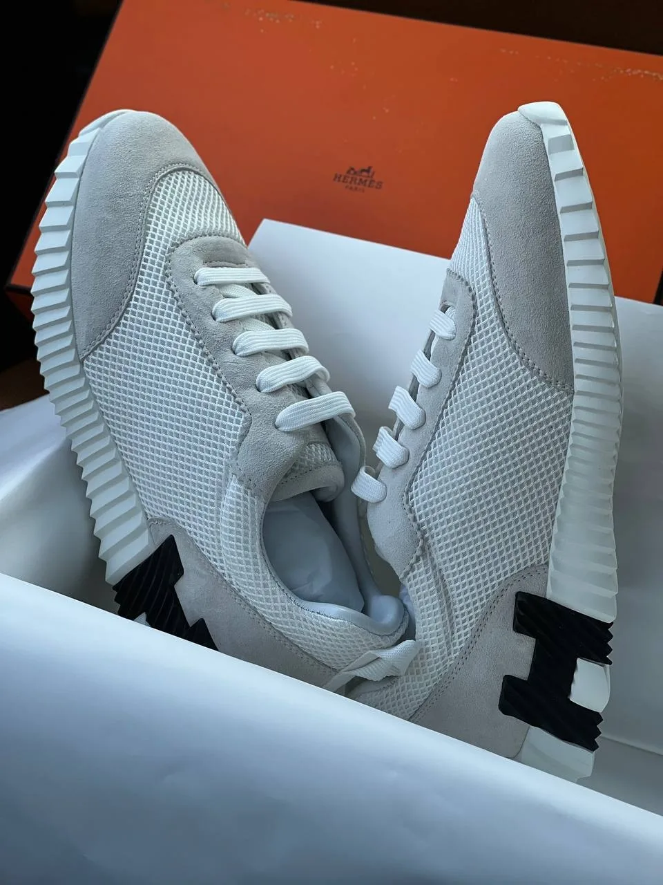 Кроссовки Hermès Bouncing, сетчатый текстиль + козья замша — фото 1