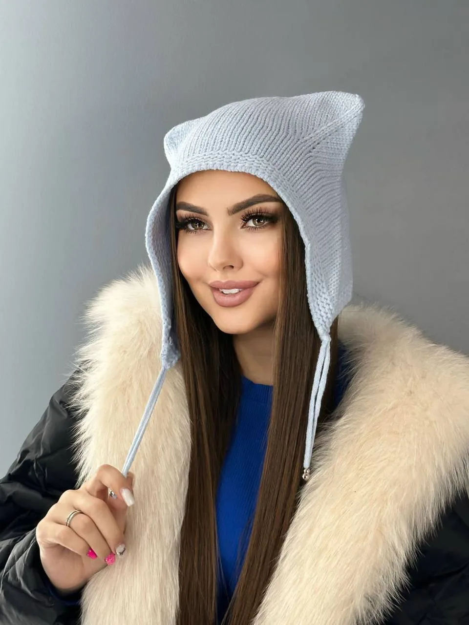 Однотонная шапка чепчик из смеси акрила и шерсти — фото 1