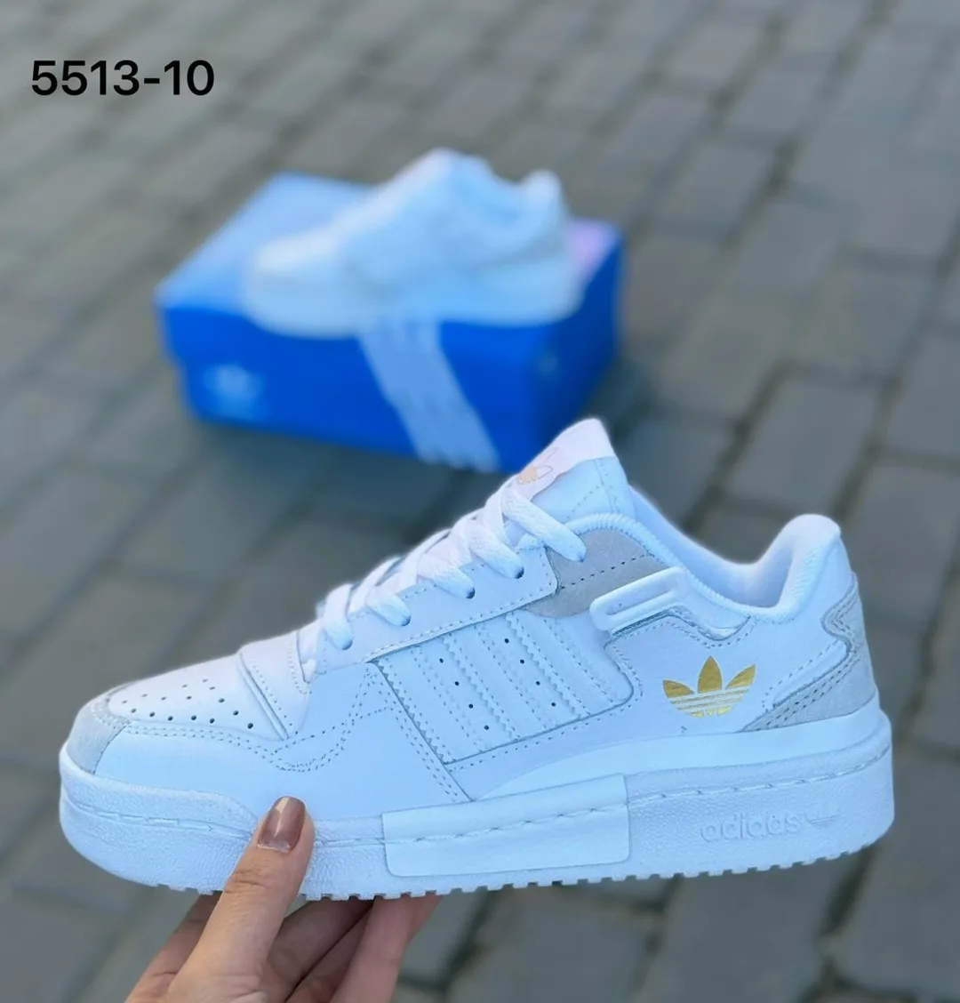 Кроссовки женские Кроссы AdiDas, сетка — фото 1