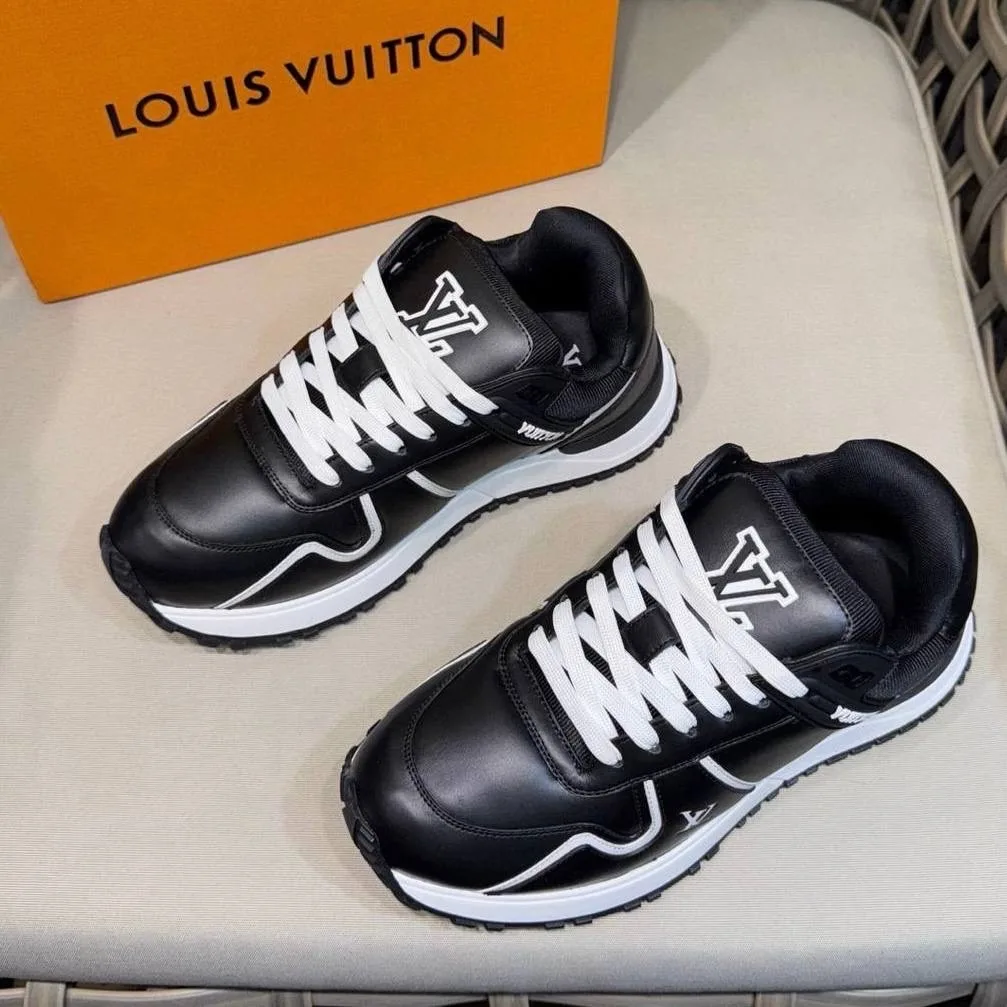 Кроссовки Louis Vuitton Run Away Maxi — фото 6