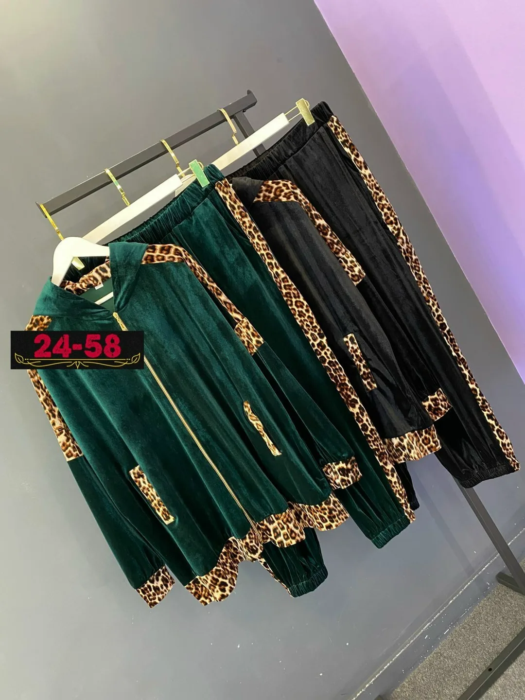 Спортивный костюм 2-ка из качественного велюра — фото 3