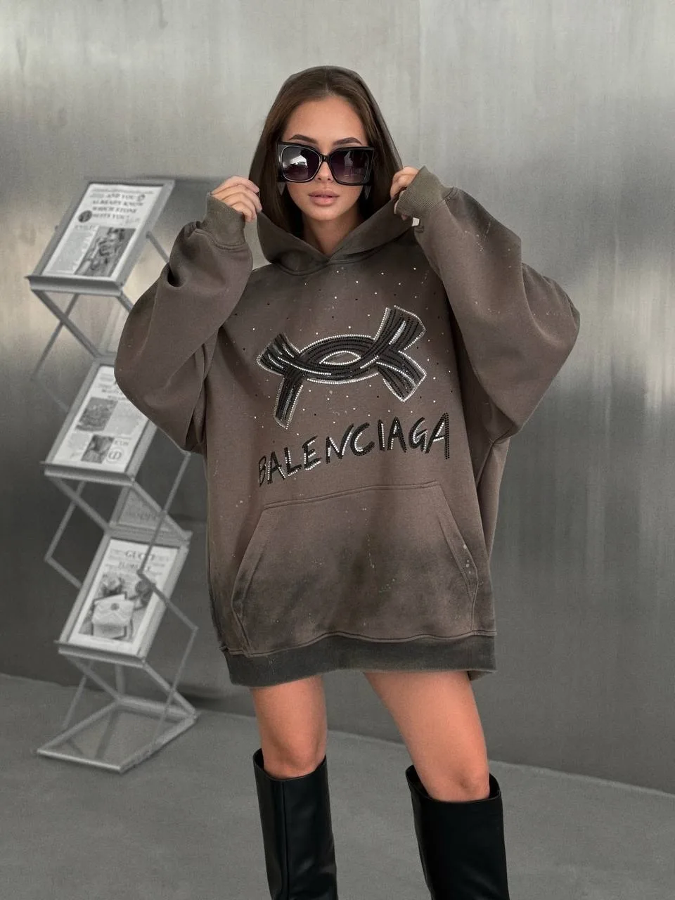 Объемные худи BALENCIAGA — фото 2