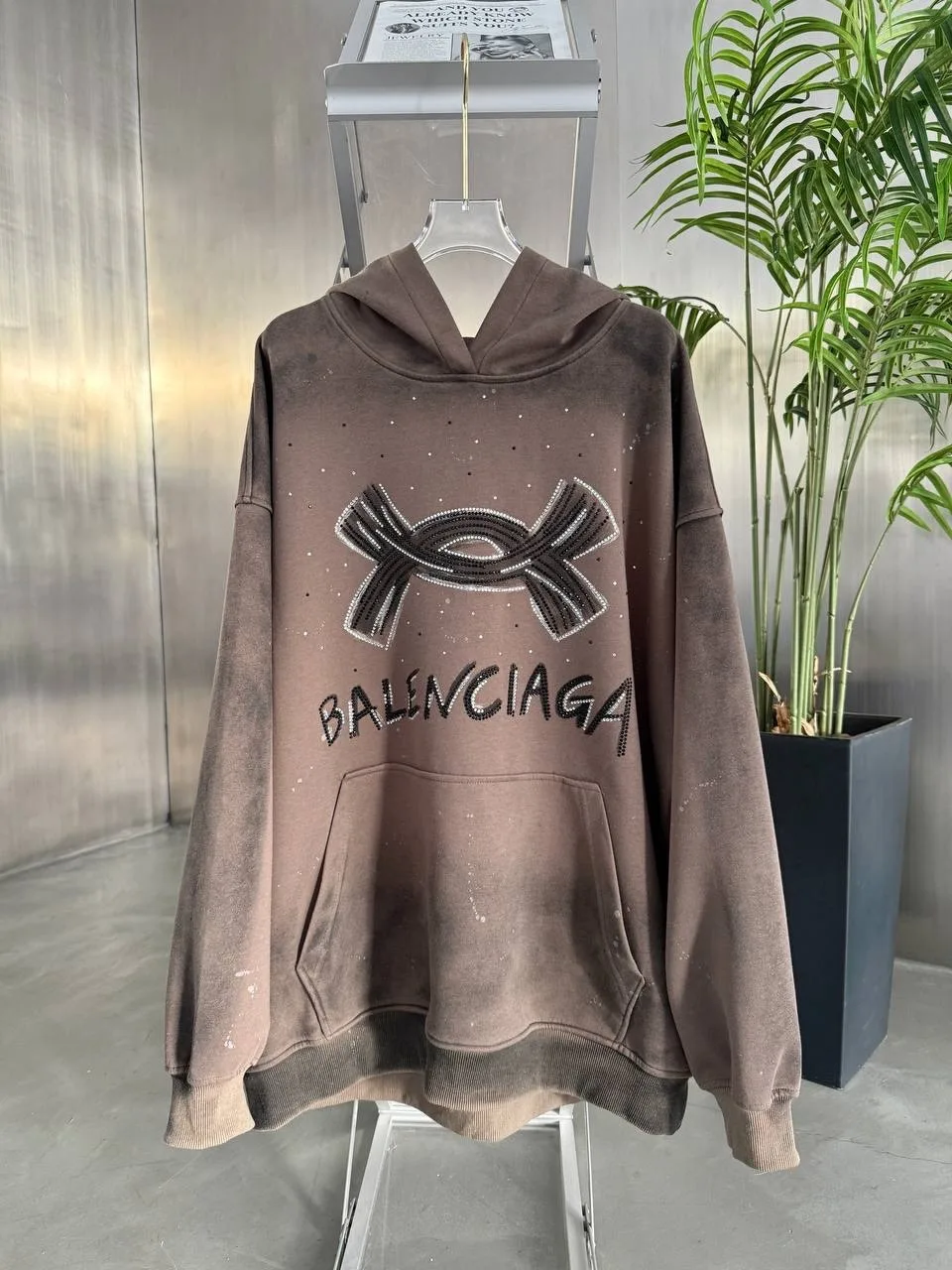 Объемные худи BALENCIAGA — фото 6