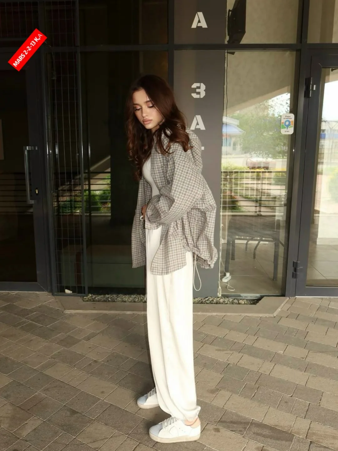 Лёгкий бомбер из ткани на 80 хлопок — фото 7