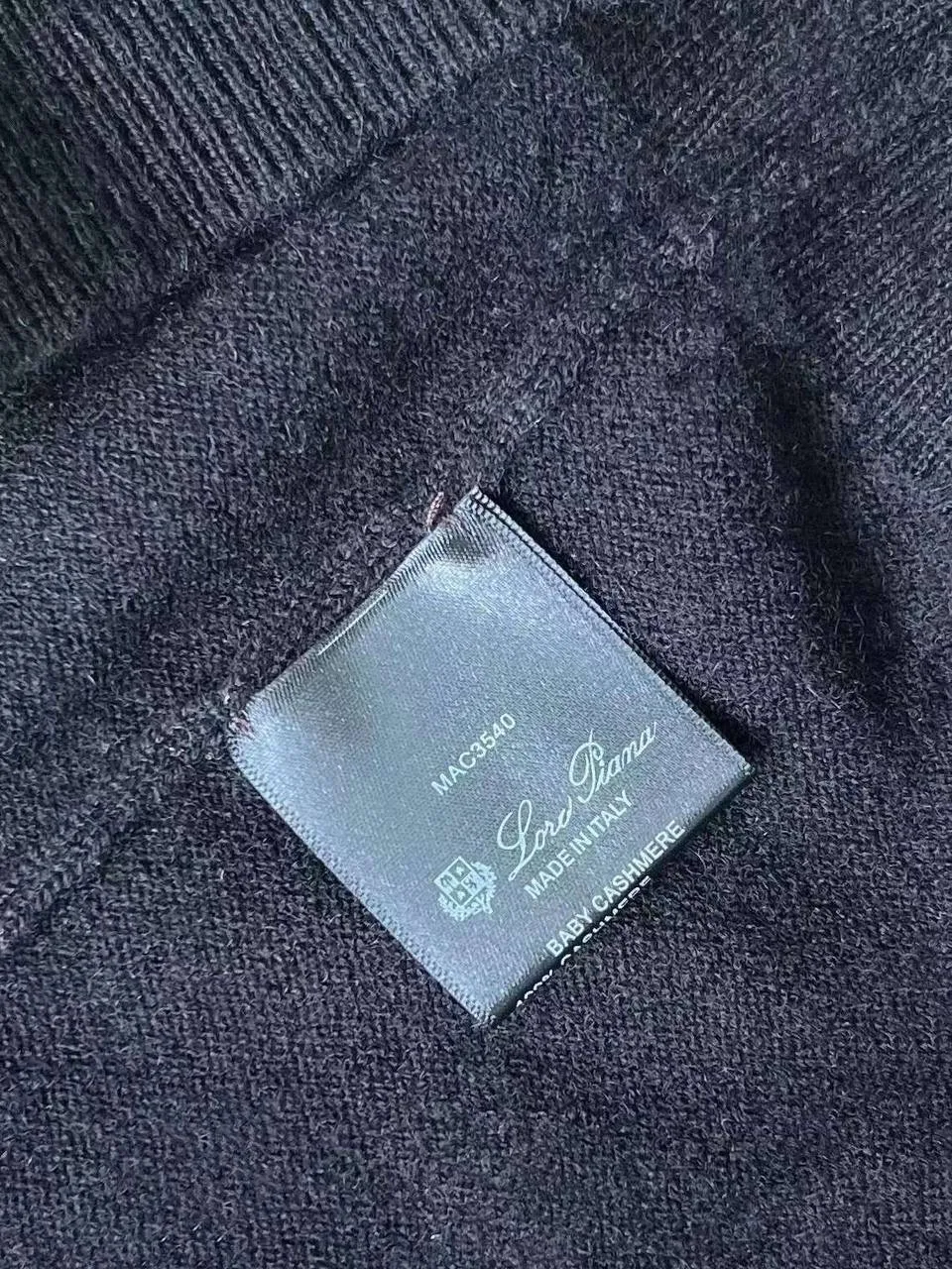 Пиджак Loro Piana ЧЁРНЫЙ КАШЕМИР — ВЕЩЬ, КОТОРАЯ — фото 2
