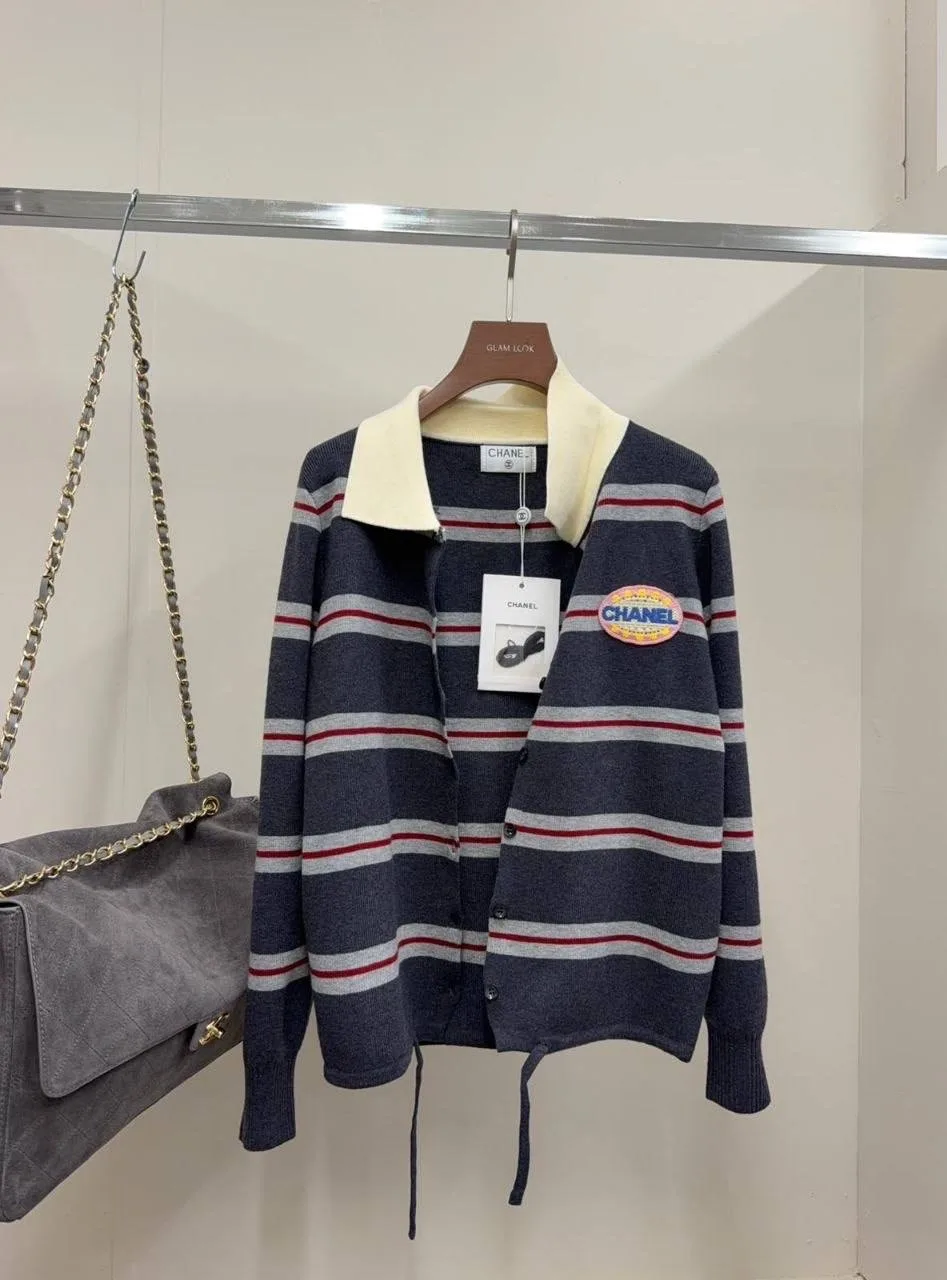 Chanel — сумка-мессенджер — фото 1