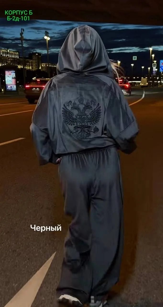 Футболка с вышивкой NOW Collection — фото 4