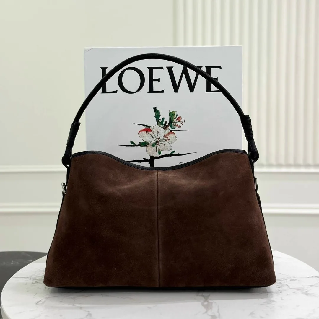Сумка LOEWE из натуральной замши — фото 5