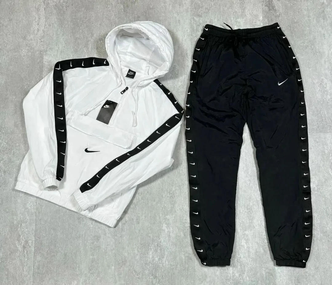 Спортивный костюм Nike — фото 2