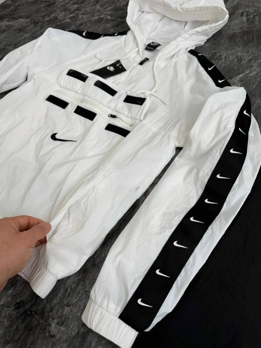 Спортивный костюм Nike — фото 4