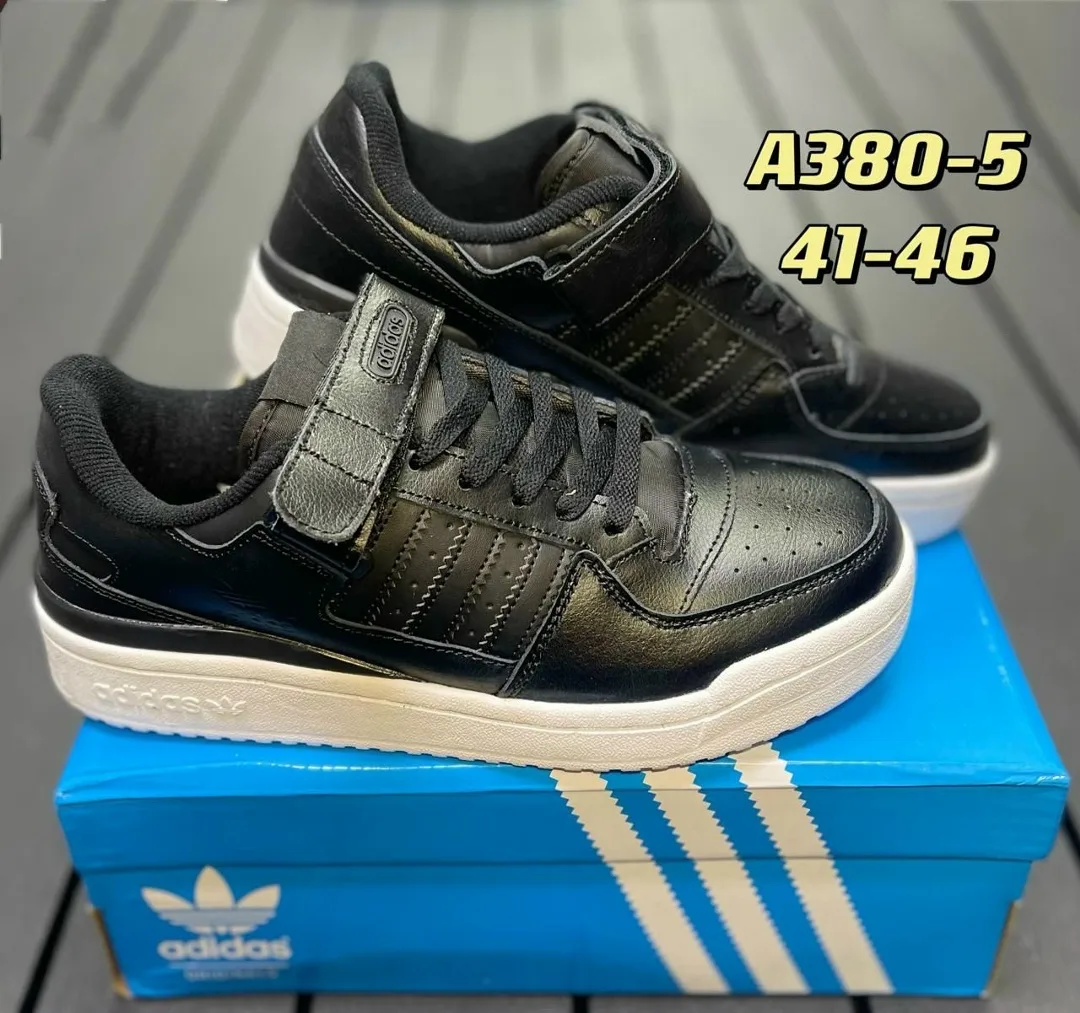 Adidas кроссовки — фото 4