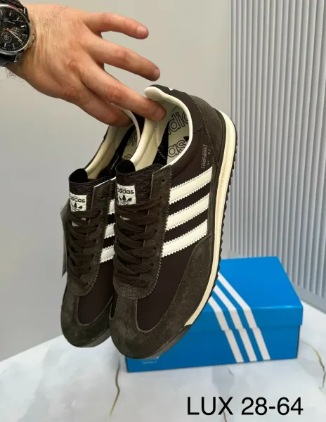 Кроссовки Adidas мужские натуральная замша — фото 2