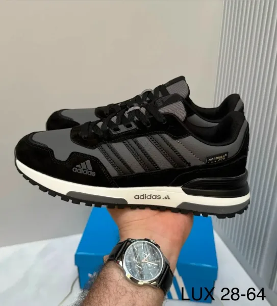 Кроссовки Adidas мужские — фото 24