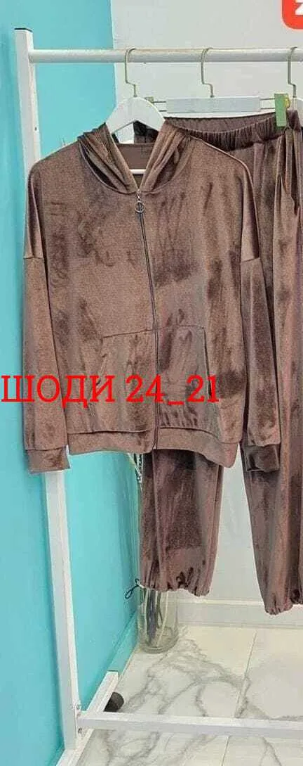 Костюм двойка из велюра — фото 4