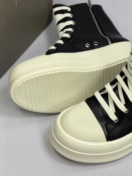 Лимитированные КЕДЫ RICK OWENS DRKSHDW MEGALACED DIRTY BLACK/MILK Чёрный — фото 12