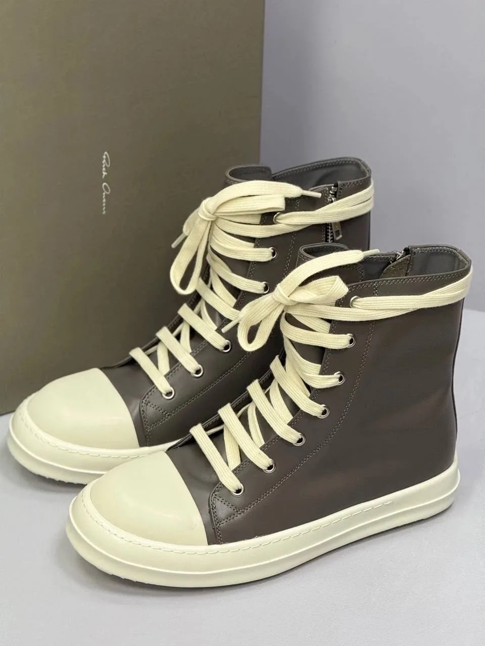 Лимитированные КЕДЫ RICK OWENS DRKSHDW MEGALACED DIRTY BLACK/MILK Чёрный — фото 4