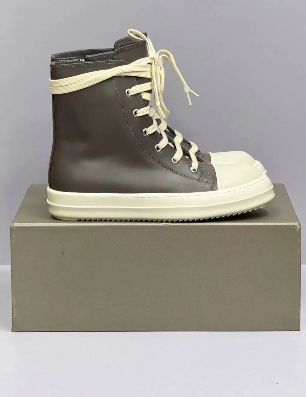 Лимитированные КЕДЫ RICK OWENS DRKSHDW MEGALACED DIRTY BLACK/MILK Чёрный — фото 14