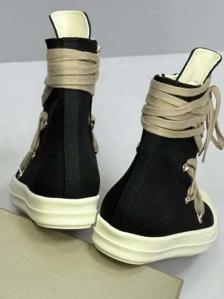 Лимитированные КЕДЫ RICK OWENS DRKSHDW MEGALACED DIRTY BLACK/MILK Чёрный — фото 8
