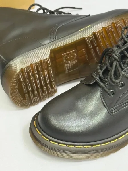 Лимитированные ботинки DR.MARTENS с полностью прошитой подошвой и высоким качеством — фото 13