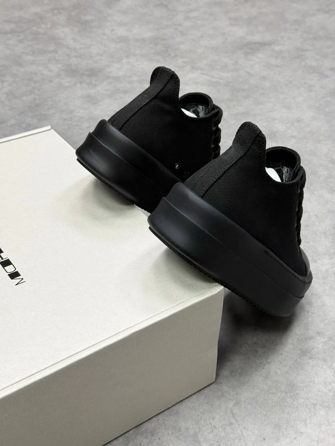 Кроссовки мужские Садовод — фото 8