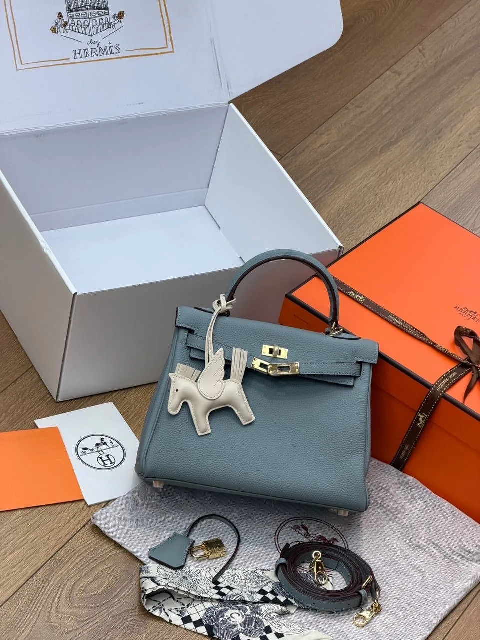 Классическая сумка Hermes Kelly 25 из натуральной кожи — фото 7