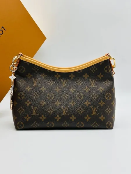 Louis Vuitton Сумка выполнена из натуральной кожи и канве — фото 2