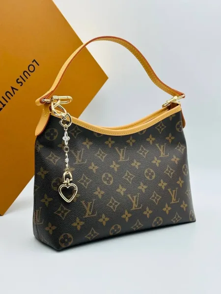 Louis Vuitton Сумка выполнена из натуральной кожи и канве — фото 4