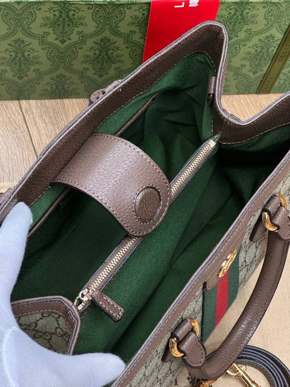 Сумка GUCCI из канвы и кожи — фото 6