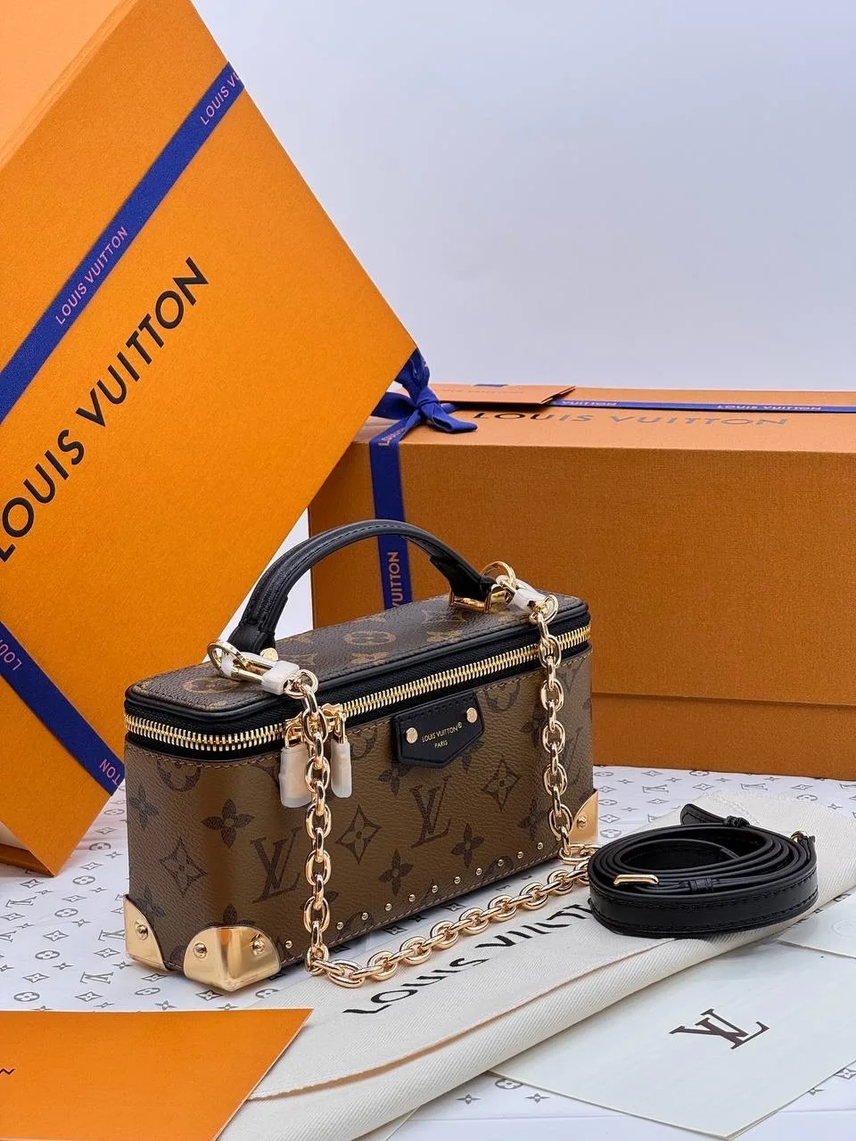 Сумка Vanity Pouch Trunk Louis Vuitton — фото 3