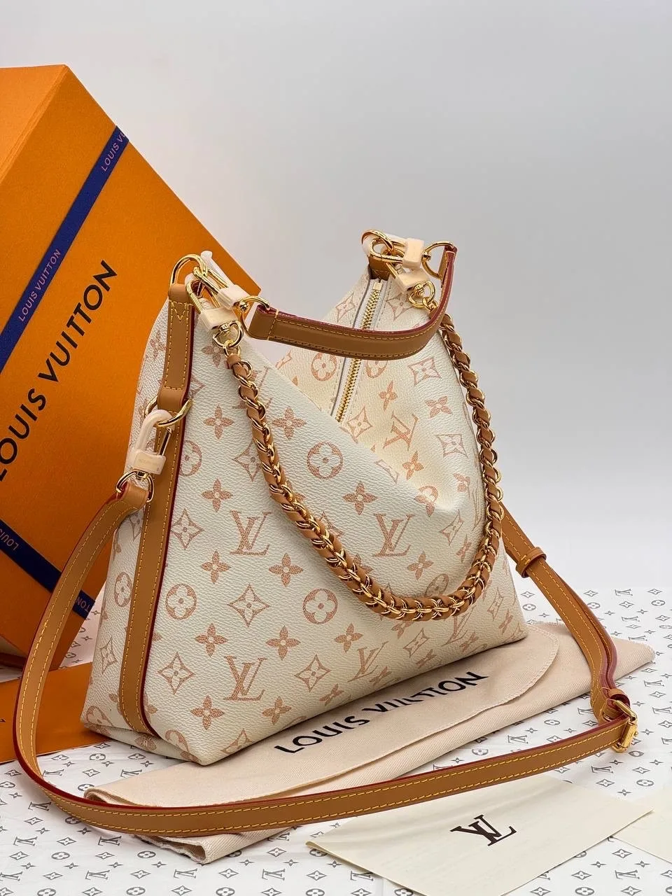 Сумка Multipass Louis Vuitton — фото 1