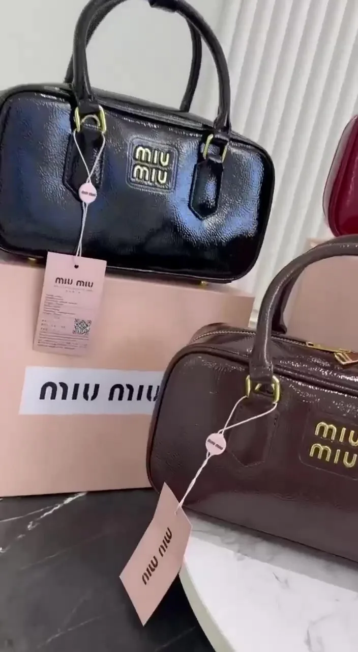 Туфли Miu с коробкой и пыльником в комплекте — видео