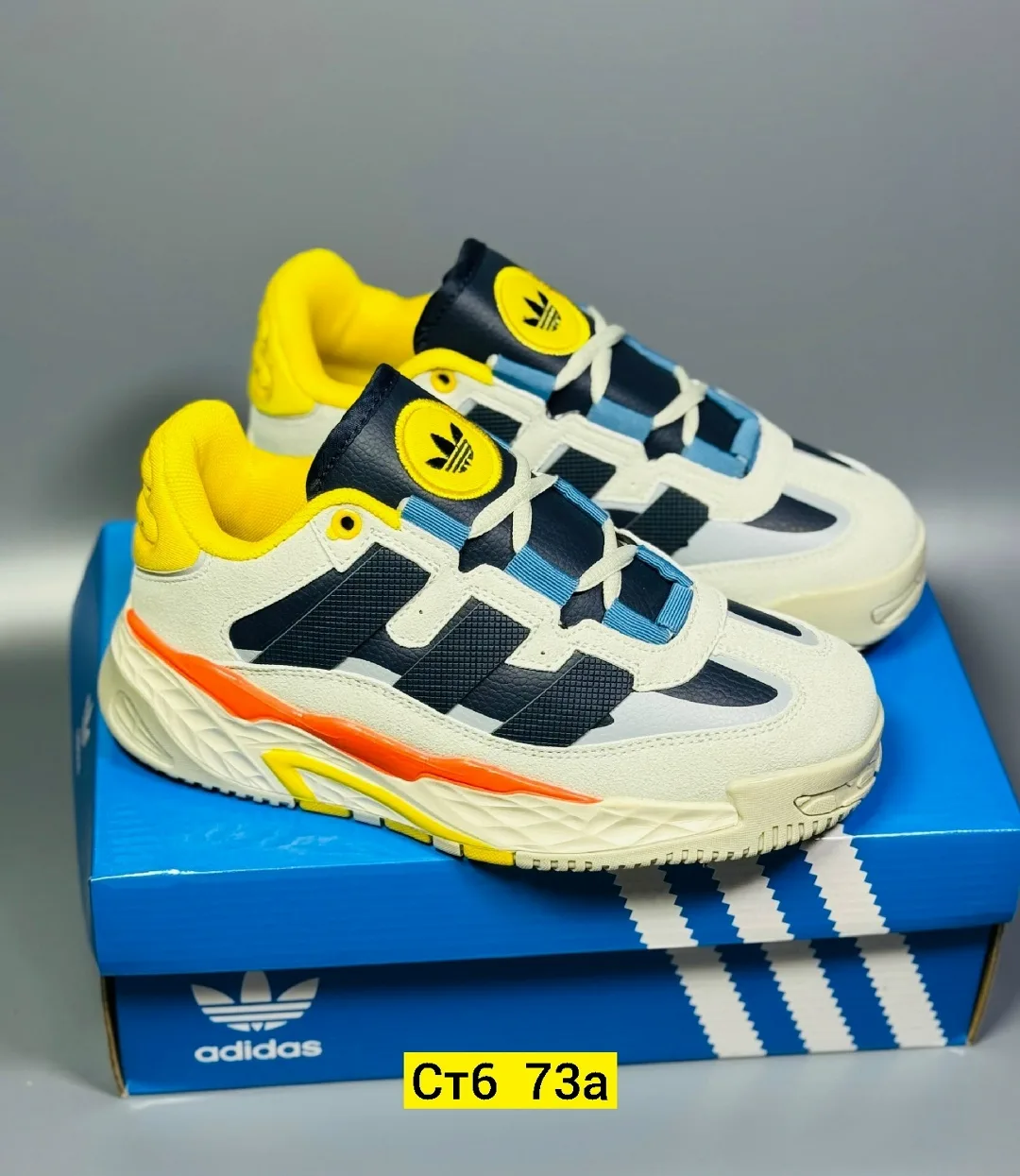 Кроссовки из эко-кожи — фото 7