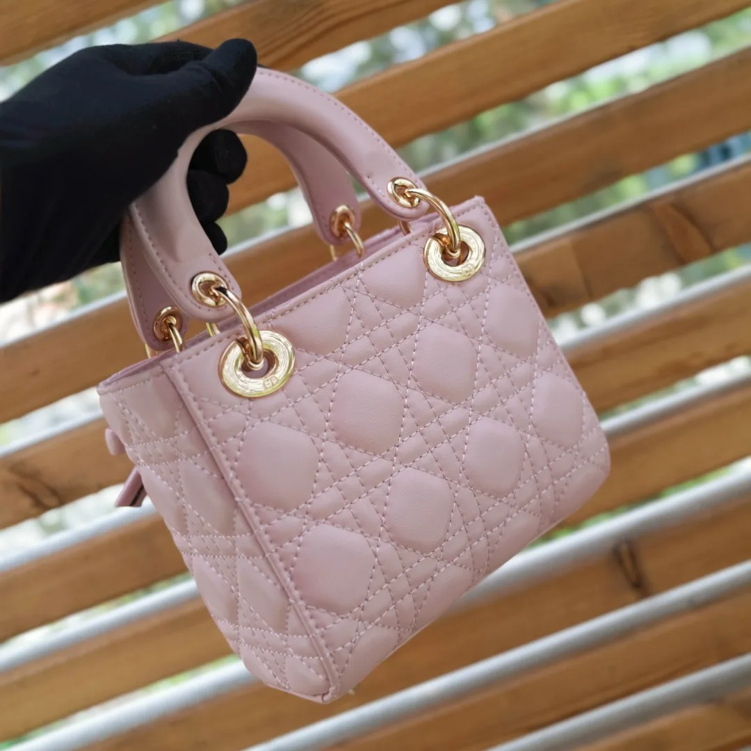 Кожаная сумка DIOR — фото 2