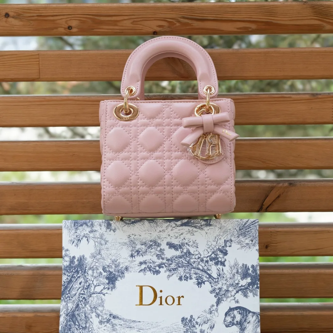 Кожаная сумка DIOR — фото 5