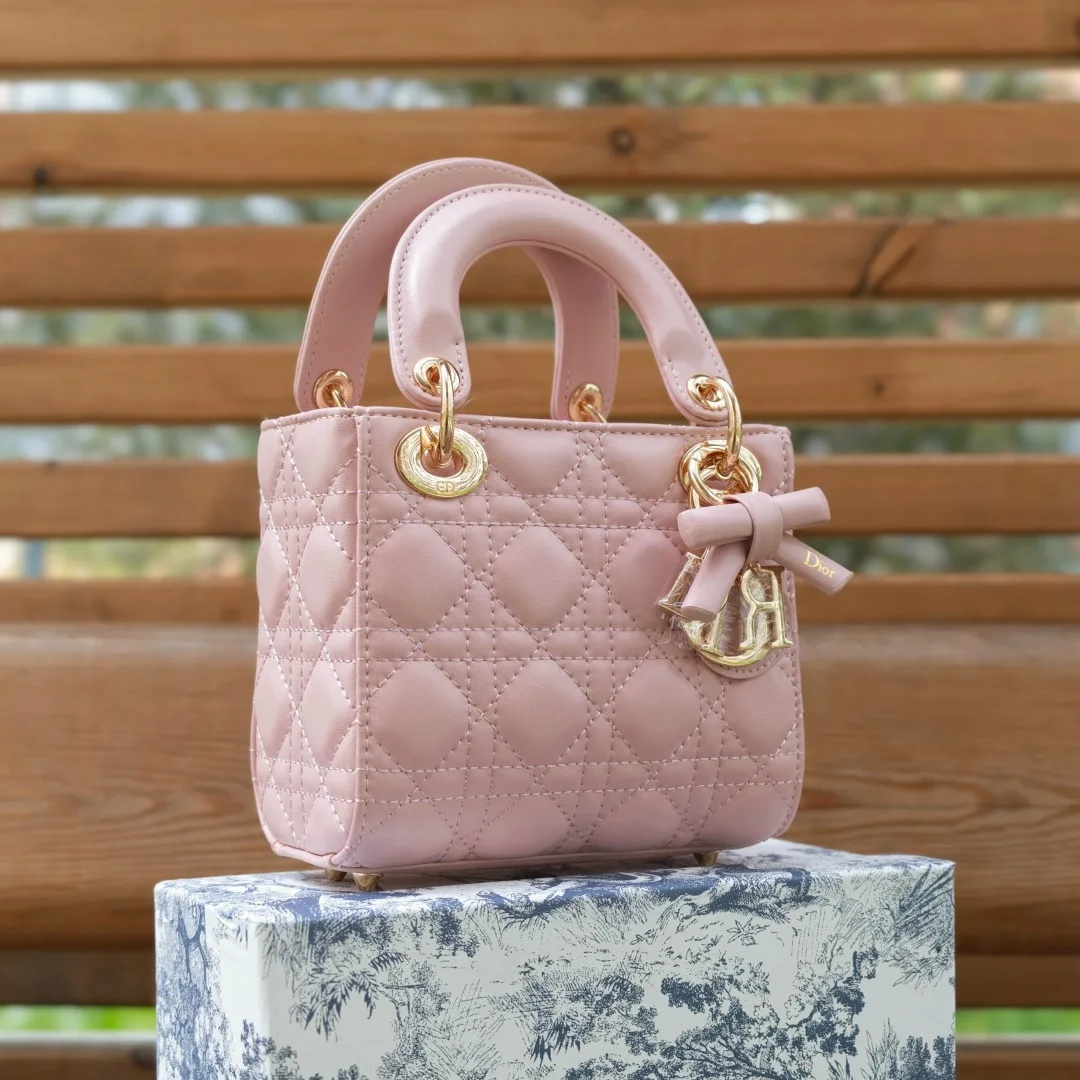 Кожаная сумка DIOR — фото 7