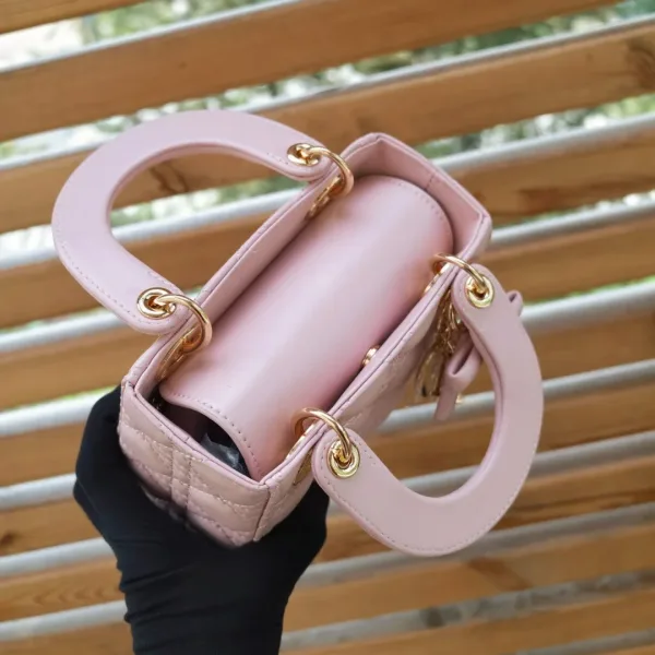 Кожаная сумка DIOR — фото 4
