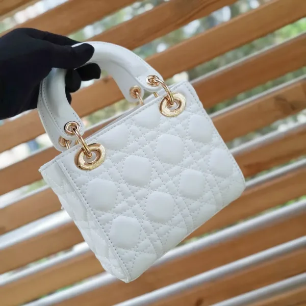 Кожаная сумка DIOR — фото 3