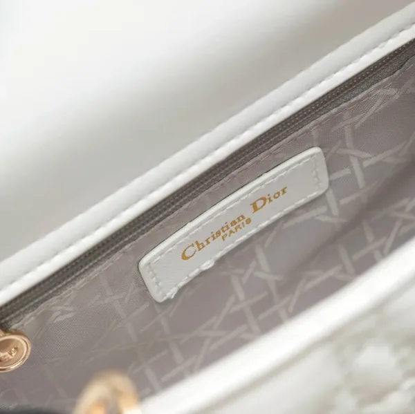 Кожаная сумка DIOR — фото 9