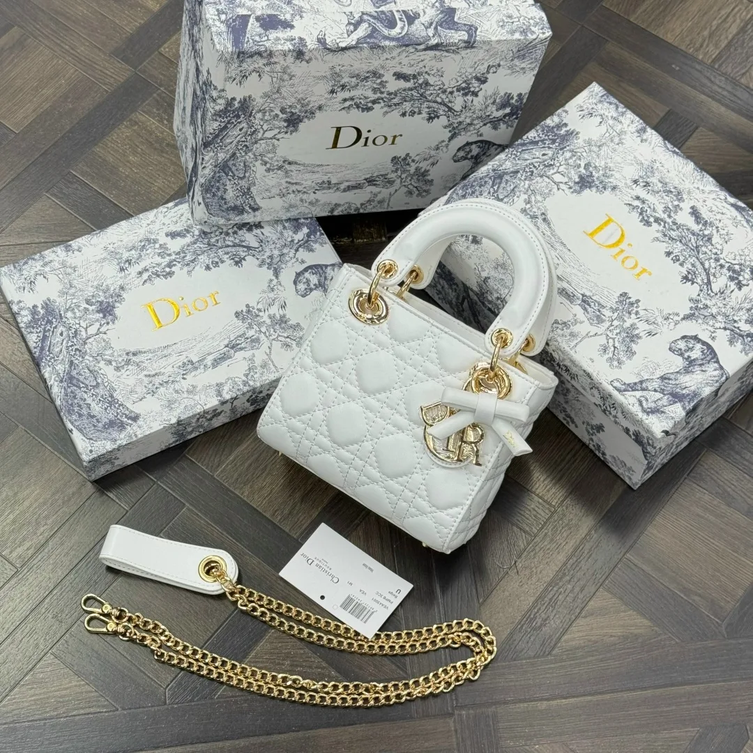 Женская сумка DIOR из эко кожи люкс — фото 1