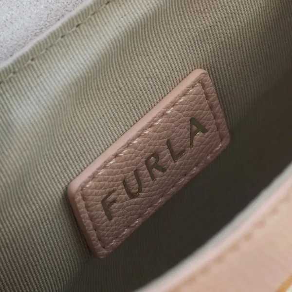 FURLA, сумка из экокожи люкс — фото 10