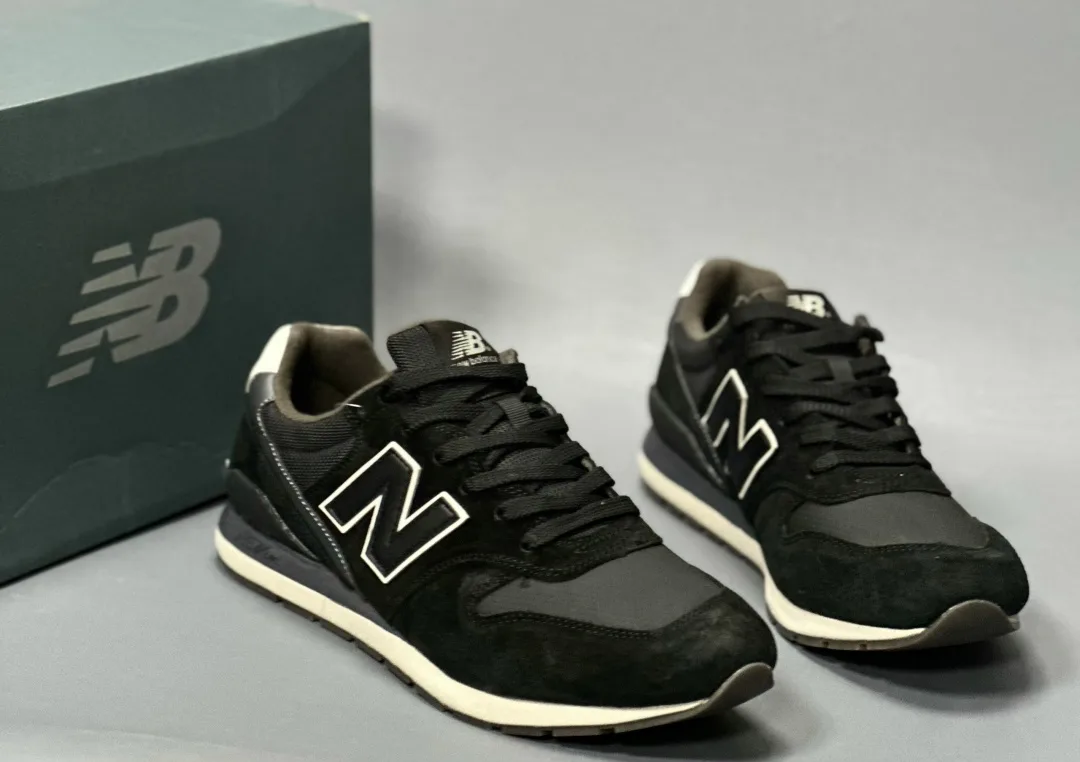 Кроссовки New Balance — фото 1