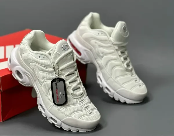 Кроссовки мужские Nike TN Air Max Plus — фото 5