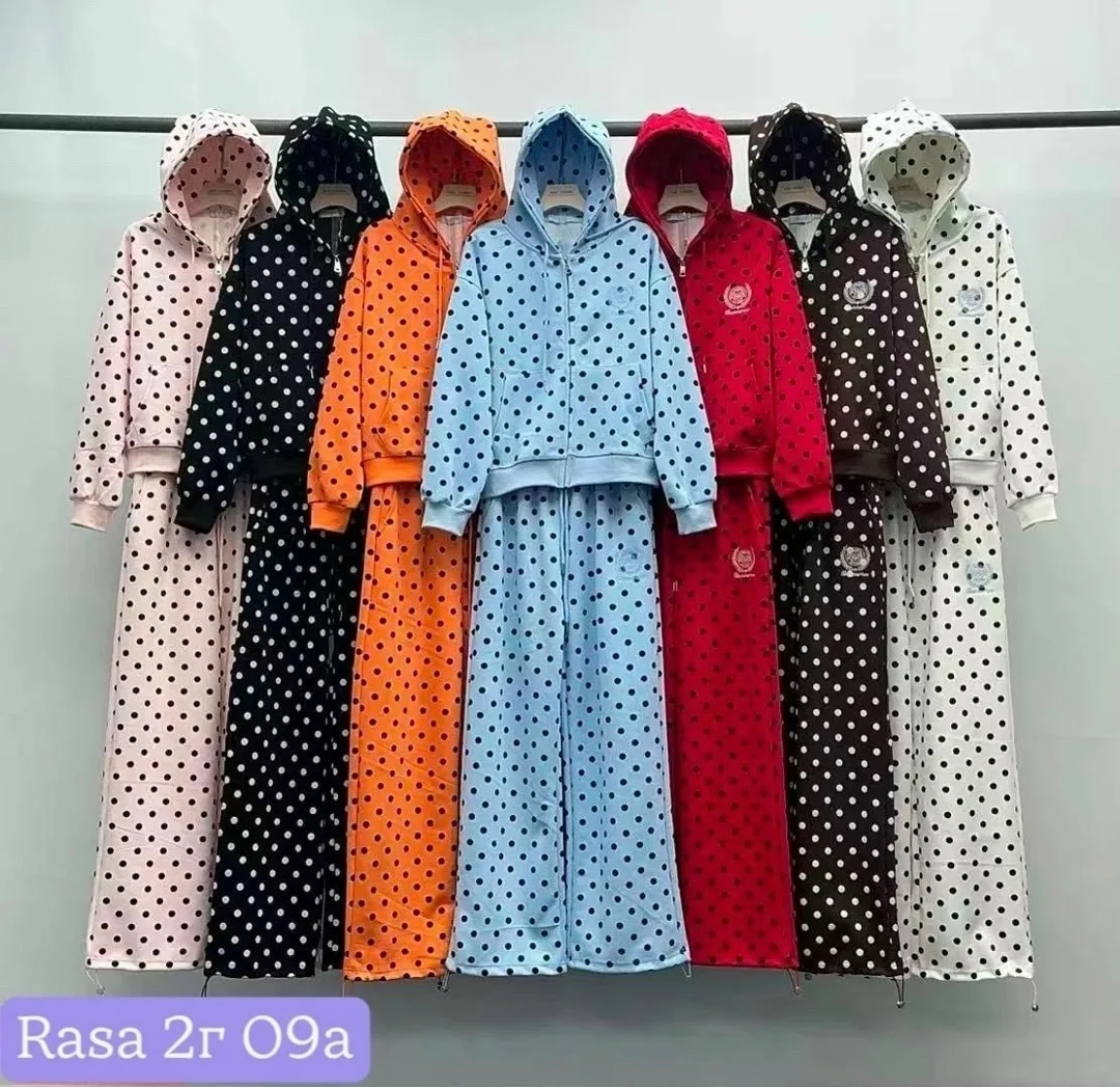 Женские костюмы — фото 10
