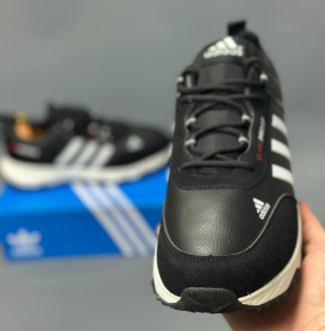 Кроссовки мужские Adidas — фото 9