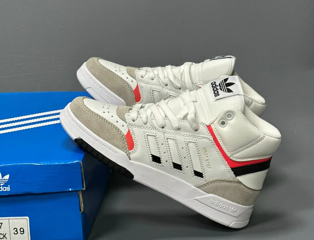 Кроссовки Adidas Drop Step — фото 2